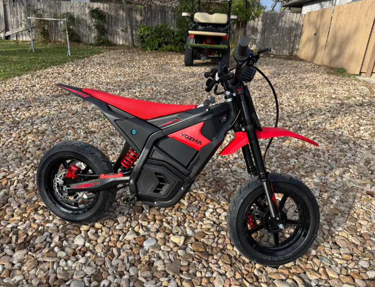 Supermotots for yozma IN10 and Tuttio Soleil 01